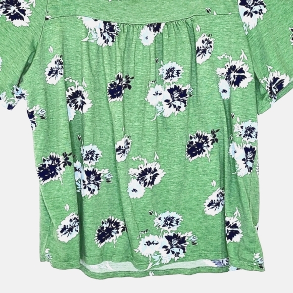 Lucky Brand Green floral short sleeved top - Picture 4 of 10